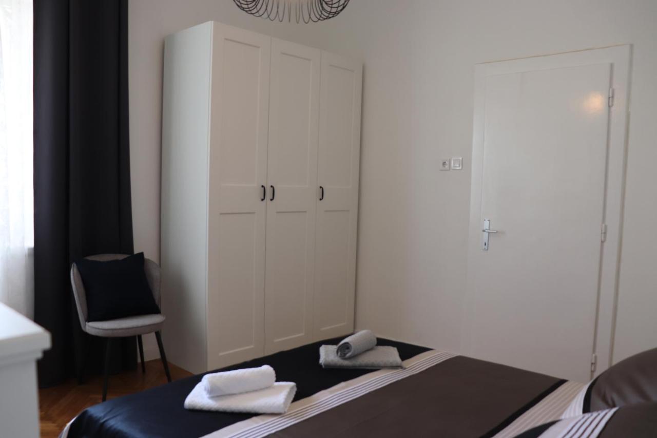 Luxury Apartment Lukas Orebić Eksteriør bilde